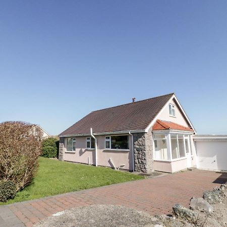 Tanglewinds Villa Benllech Luaran gambar