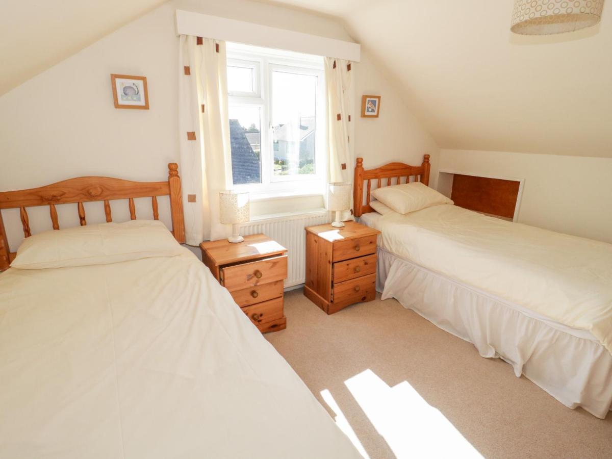 Tanglewinds Villa Benllech Luaran gambar